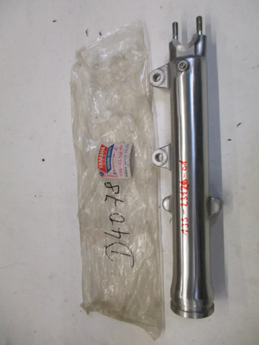 D4078 dive tube - , 1j3-23126-01